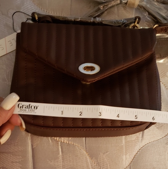 👜NWT👜 FAUX LEATHER CROSSBODY - Picture 7 of 8